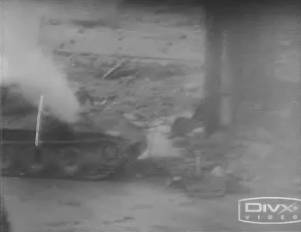 Пантера подбитая американскими танками в немецком городе Кёльн, 1945